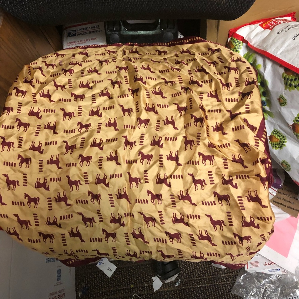Vintage Mimi Di Silk Horse Print Scarf- 479 $35 or $30 w/offer